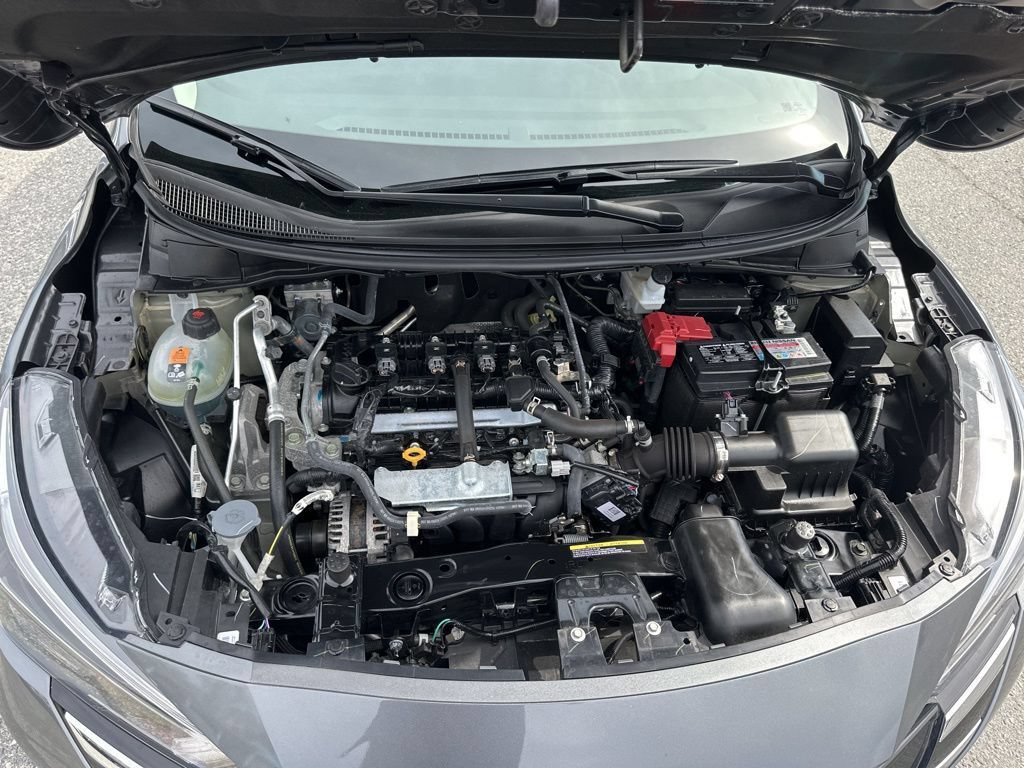 Used 2025 Nissan Versa SV FWD image 27