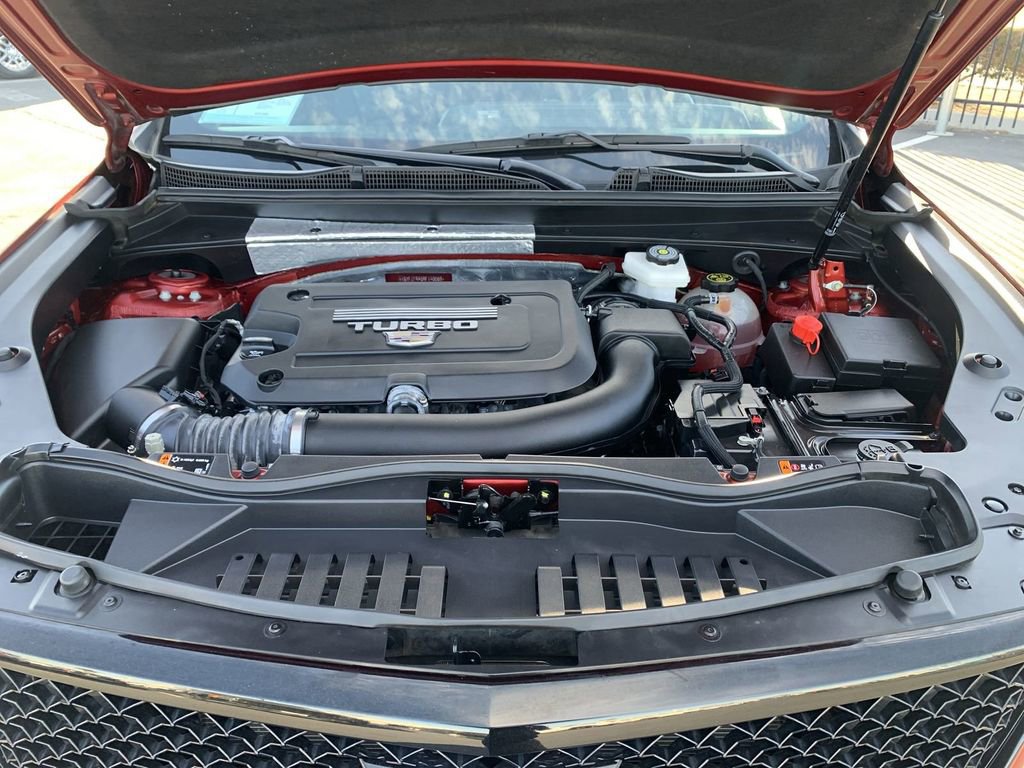 Certified 2024 Cadillac XT4 Sport image 28