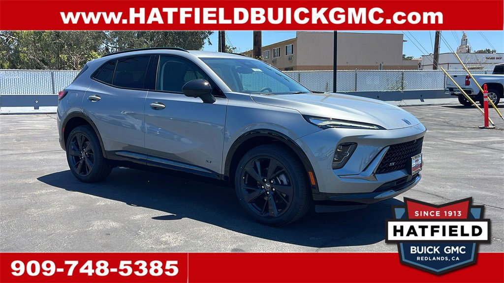 New 2025 Buick Envision Sport Touring image 7