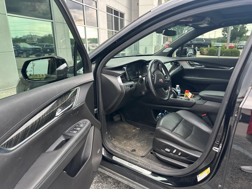 Used 2020 Cadillac XT6 Premium Luxury AWD/4WD image 5