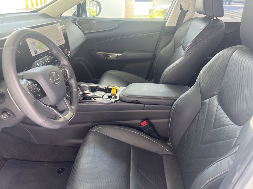 Used 2024 Lexus NX 350 AWD w/ Vision Package image 5