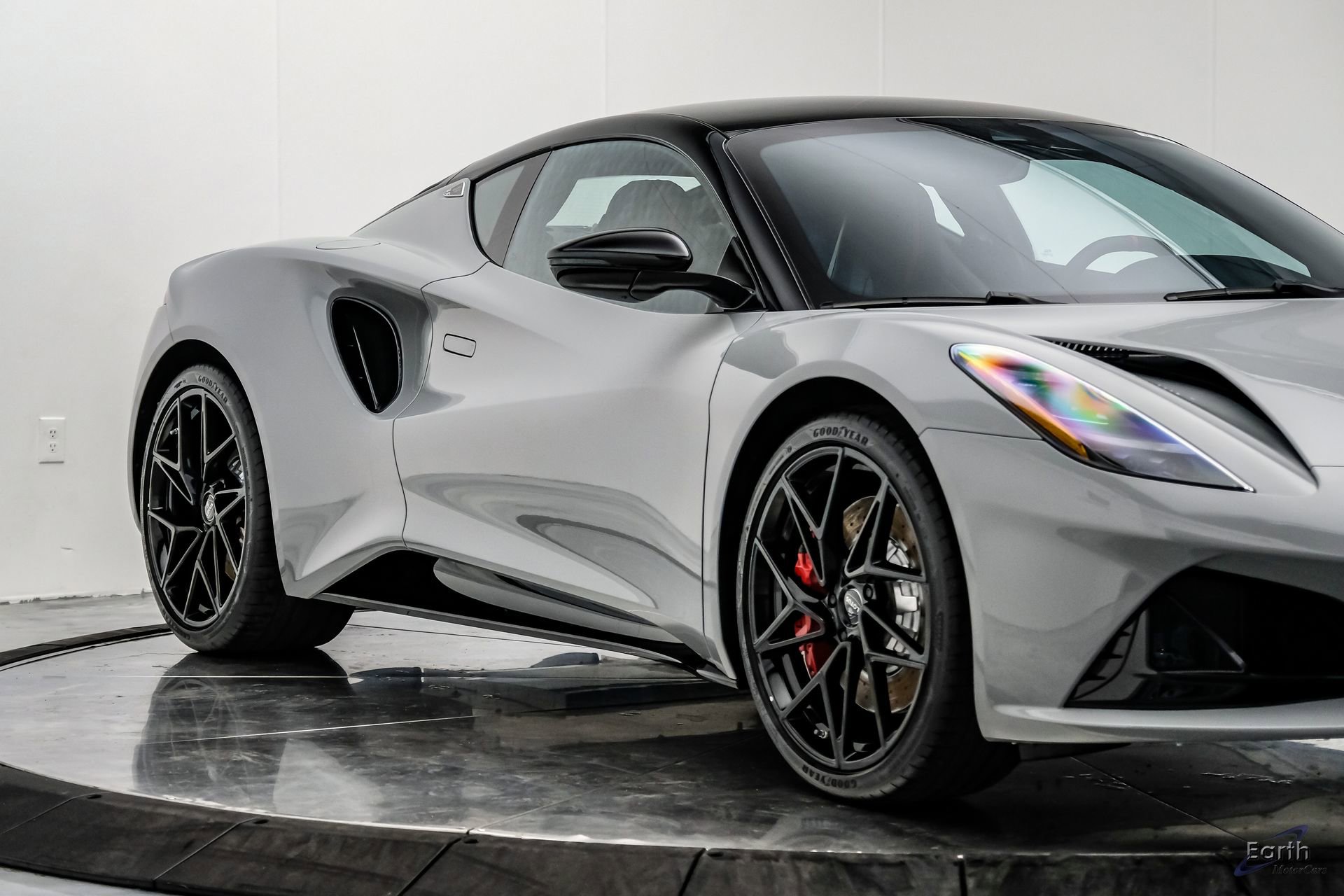 New 2026 Lotus Emira image 27