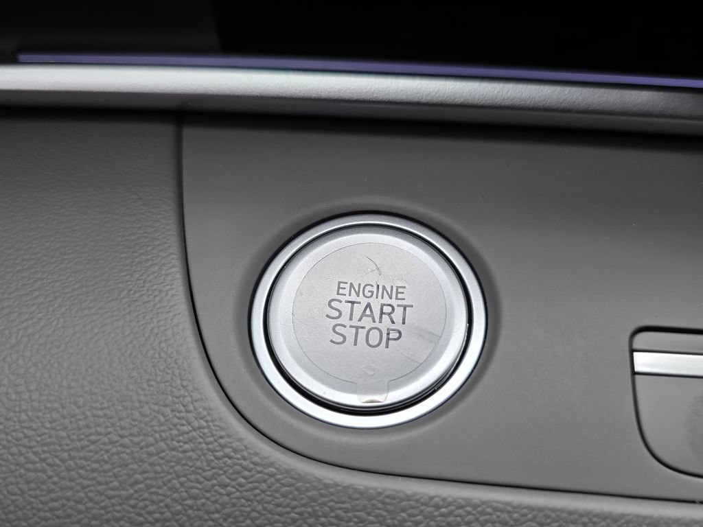 New 2026 Hyundai Elantra Sport FWD image 32