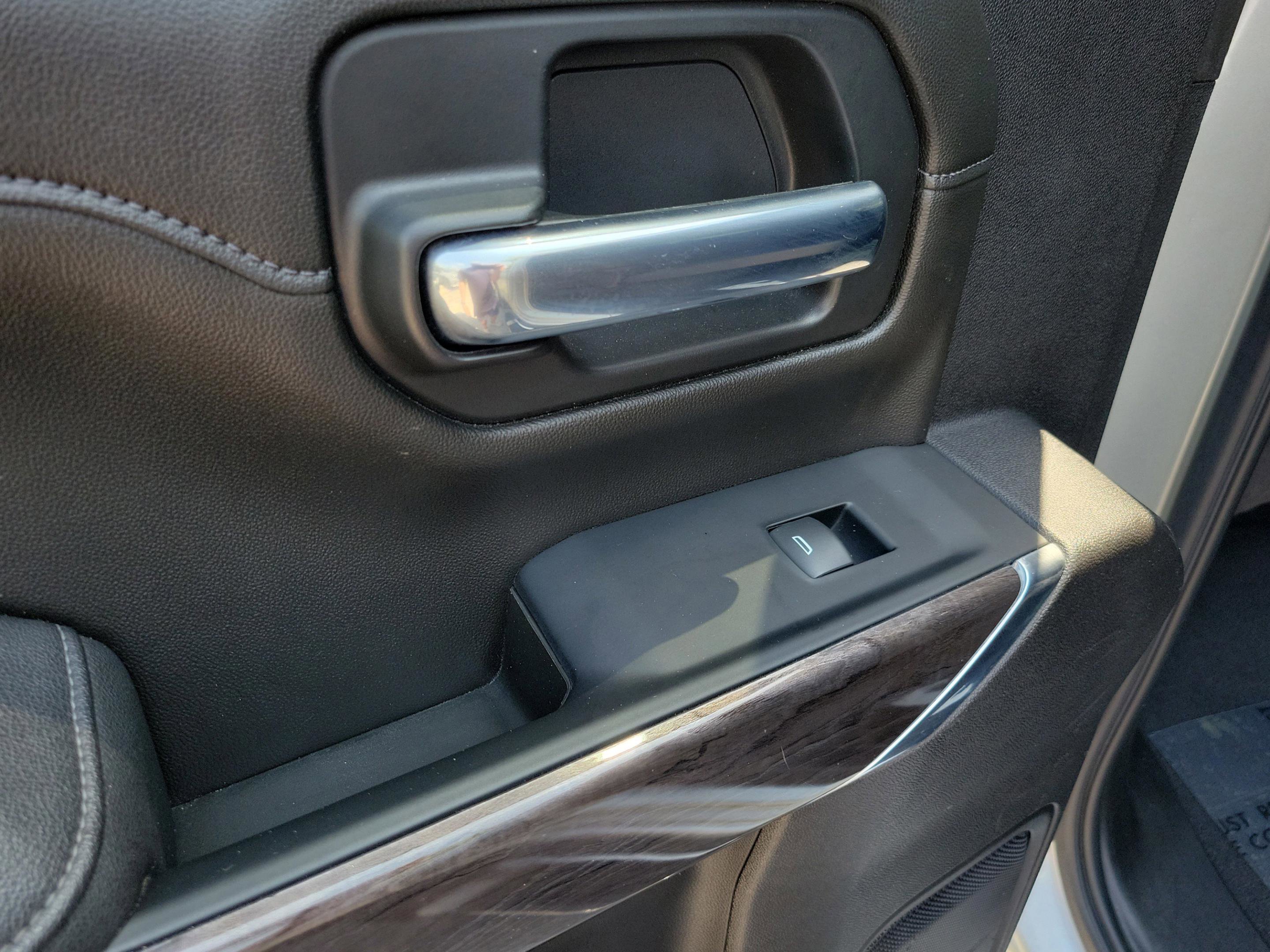 Used 2023 Chevrolet Silverado 2500 LTZ image 7