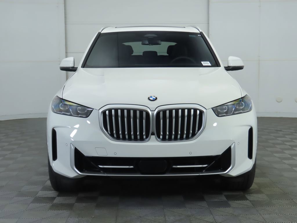 New 2026 BMW X5 xDrive40i w/ Premium Package image 2