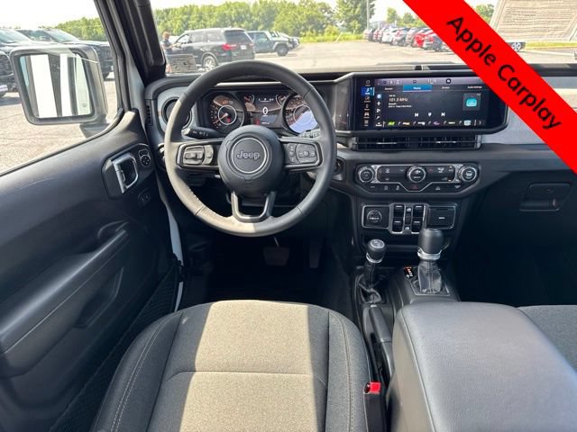 Used 2025 Jeep Wrangler Unlimited Sport AWD/4WD image 3