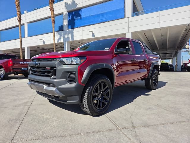 Certified 2025 Chevrolet Colorado Trail Boss w/ Midnight Edition AWD/4WD image 2