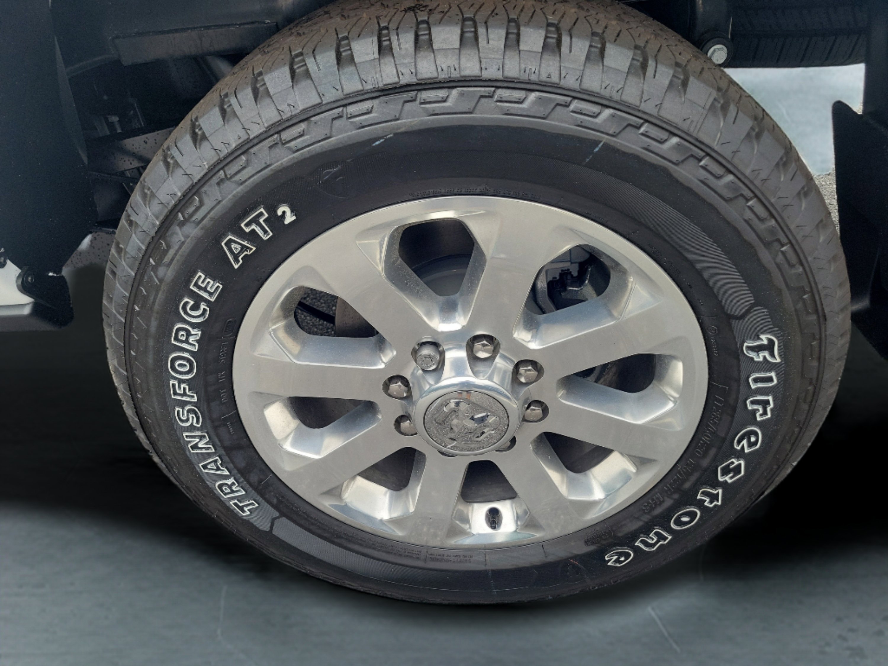 New 2026 RAM 2500 Laramie AWD/4WD image 10