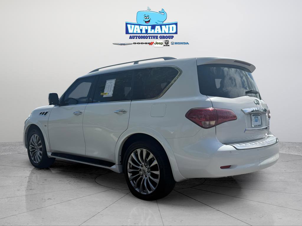 Used 2016 INFINITI QX80 4WD w/ Deluxe Technology Package image 3