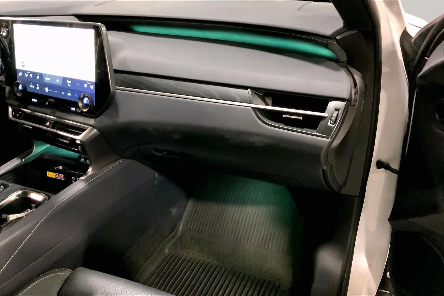 Certified 2025 Lexus RX 450h AWD w/ Convenience Package image 19