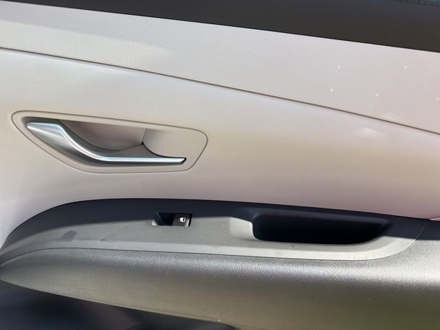 Used 2026 Hyundai Tucson SEL image 13