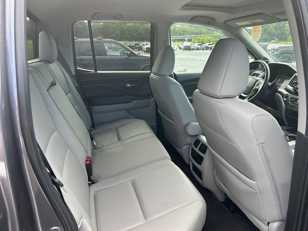 Used 2023 Honda Ridgeline RTL-E image 12