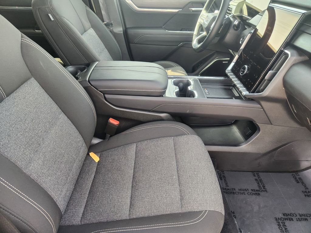 Used 2025 GMC Acadia Elevation image 14