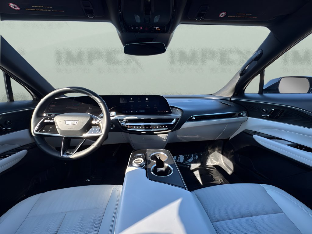Used 2024 Cadillac Lyriq Sport AWD/4WD image 12