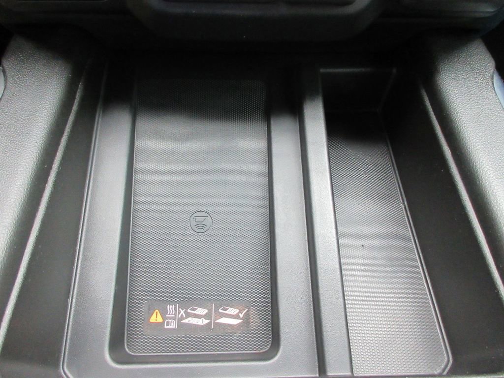 Used 2023 Chevrolet Silverado 3500 LTZ AWD/4WD image 37