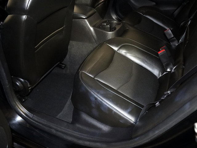 Used 2018 Chevrolet Volt Premier w/ Driver Confidence Package image 28