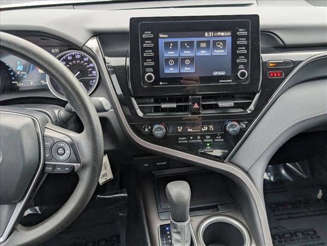 Used 2022 Toyota Camry LE image 18