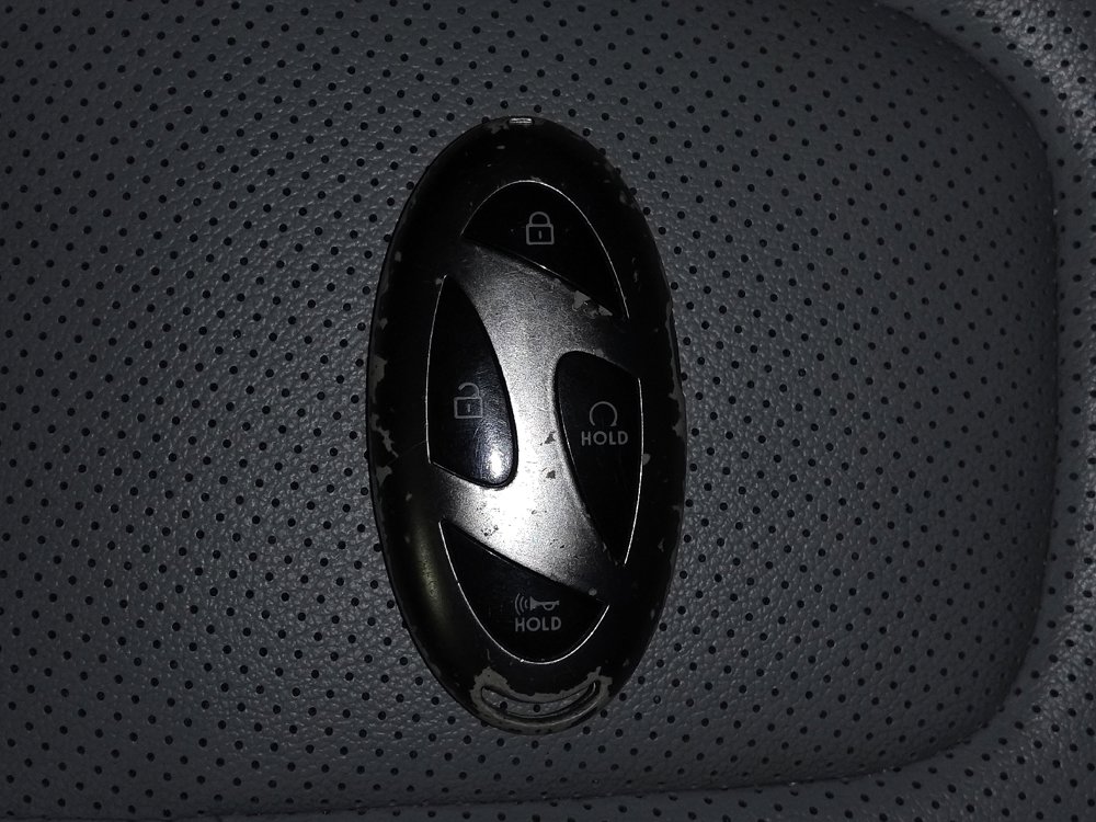 Used 2024 Hyundai Elantra Limited image 32