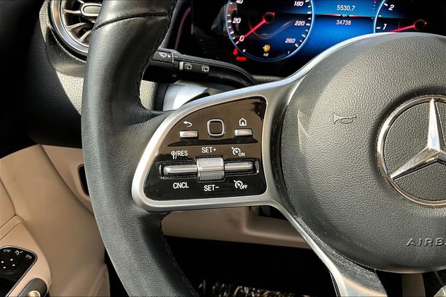 Used 2023 Mercedes-Benz GLB 250 4MATIC image 11