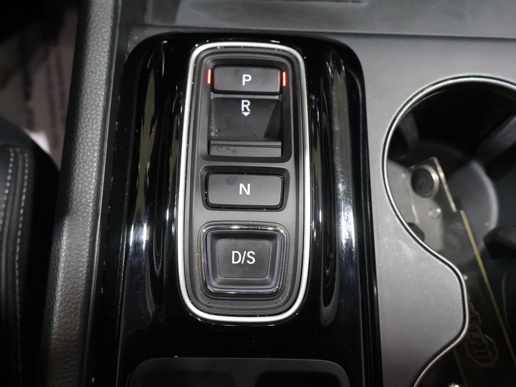 Used 2024 Honda Pilot EX-L image 32