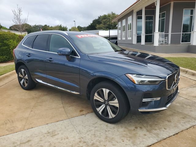 Used 2023 Volvo XC60 T8 Plus image 7