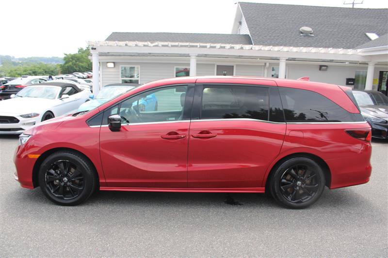 Used 2023 Honda Odyssey Sport image 4