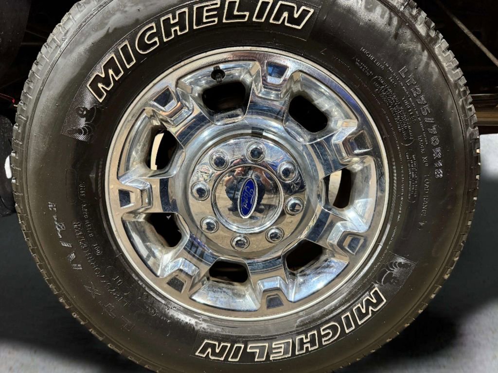 Used 2015 Ford F350 XLT w/ XTR Package image 24