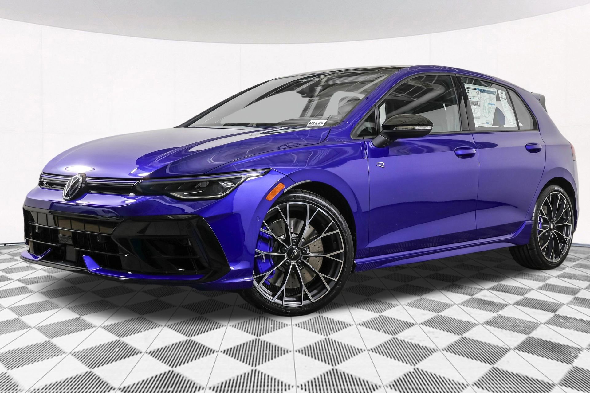 New 2026 Volkswagen Golf image 2