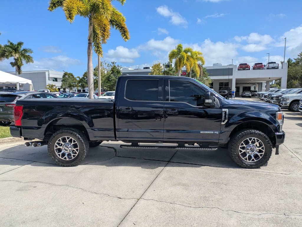Used 2022 Ford F250 Lariat AWD/4WD image 3