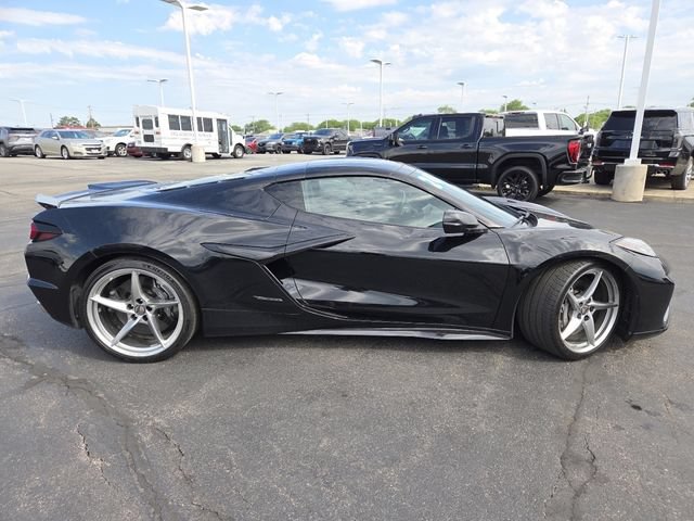 Used 2024 Chevrolet Corvette E-Ray AWD/4WD image 18