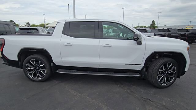 New 2025 GMC Sierra EV Denali image 9