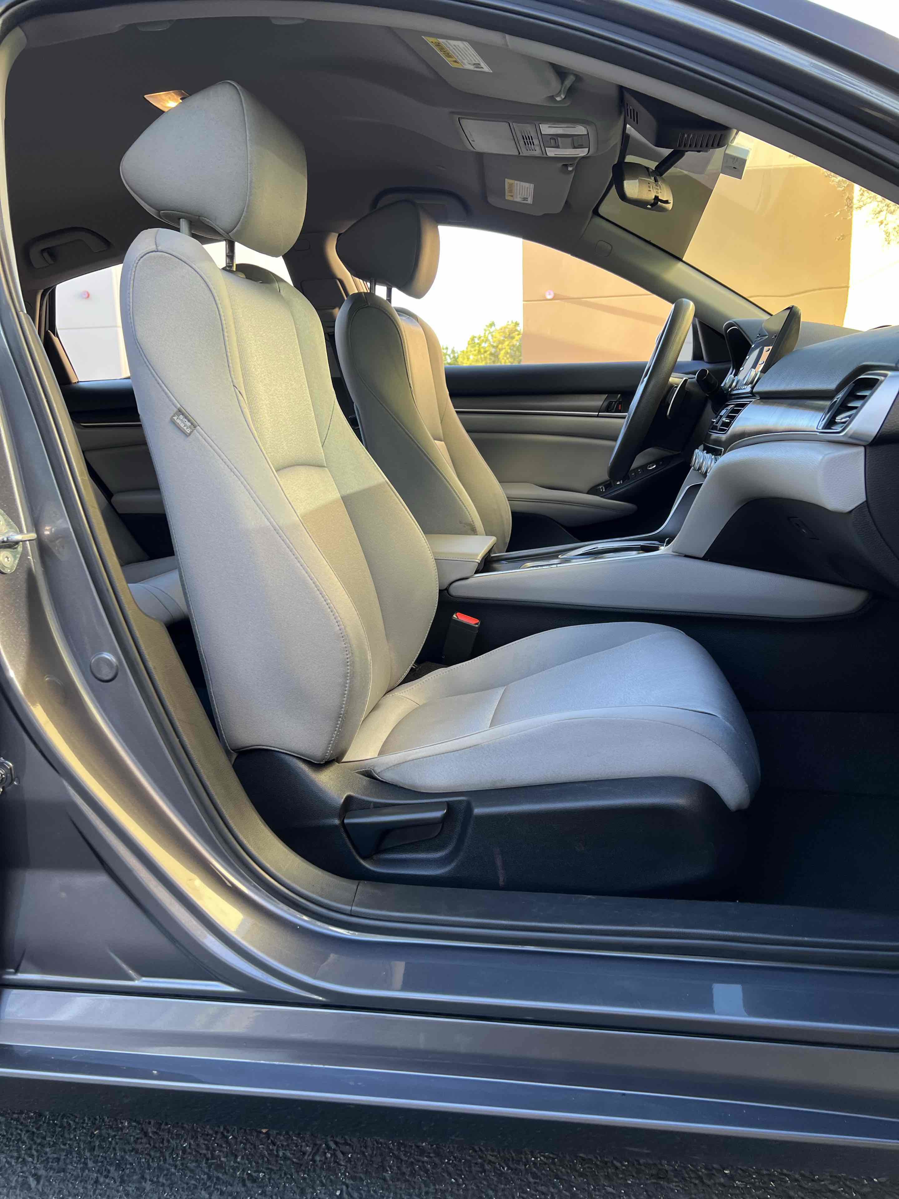 Used 2019 Honda Accord Hybrid image 43