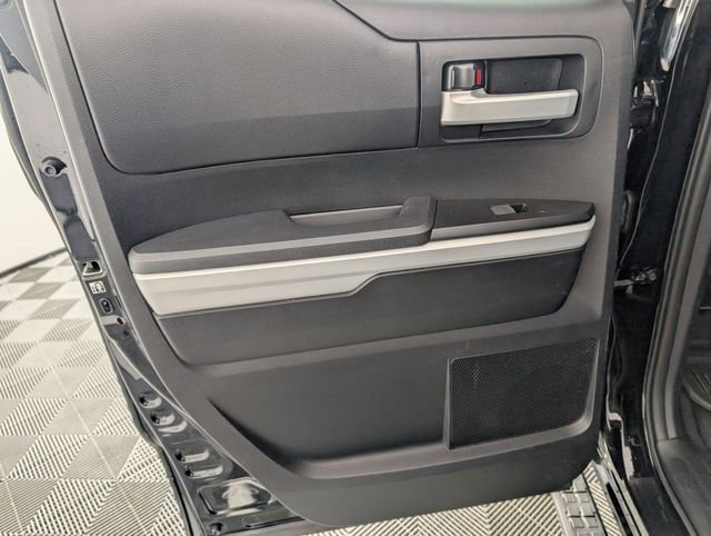 Used 2018 Toyota Tundra Limited w/ Limited Premium Package image 26