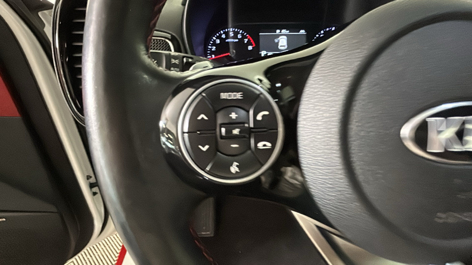 Used 2020 Kia Soul GT-Line Turbo FWD image 19