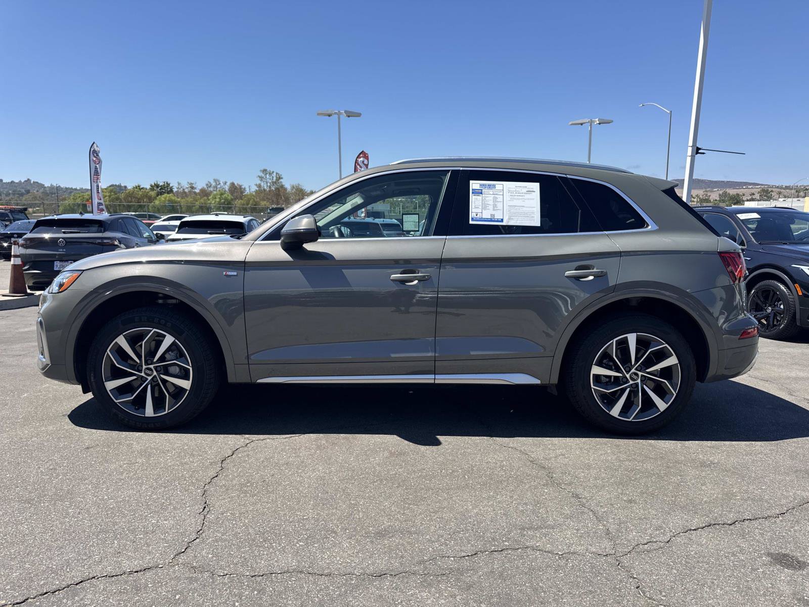 Used 2023 Audi Q5 2.0T Premium Plus AWD/4WD image 2