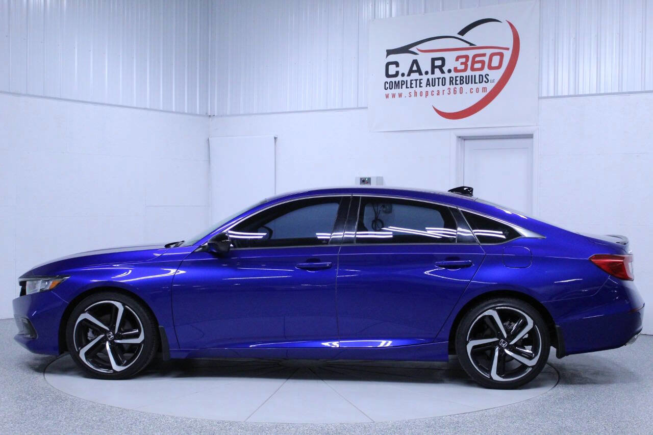 Used 2022 Honda Accord Sport image 3
