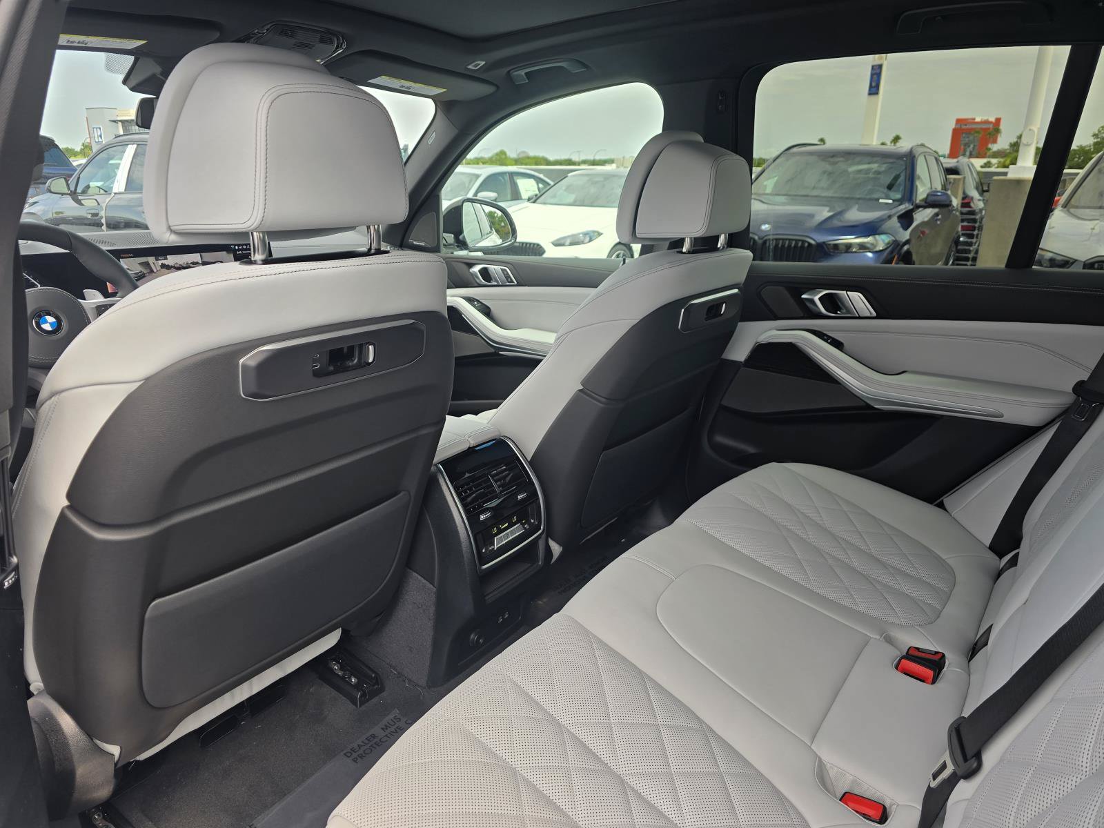 New 2026 BMW X5 sDrive40i w/ M Sport Package RWD image 11