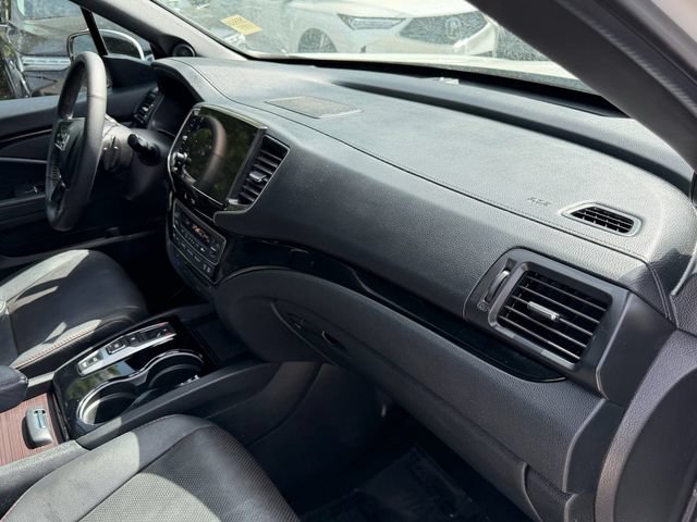 Used 2022 Honda Pilot Black Edition image 18