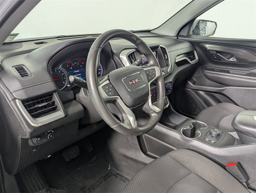 Used 2022 GMC Terrain SLE w/ Driver Convenience Package image 11