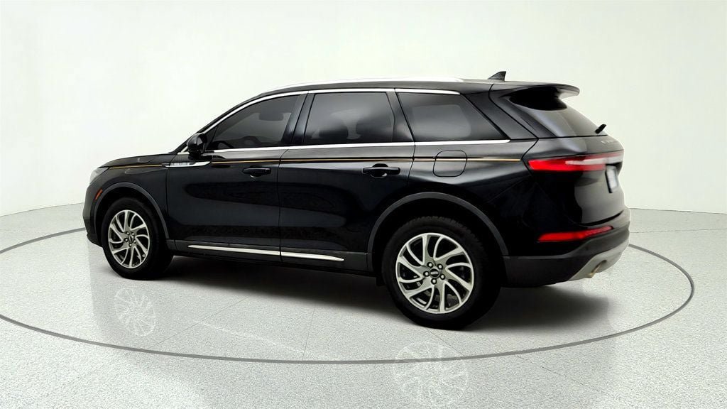 Used 2021 Lincoln Corsair FWD w/ Equipment Group 101A image 7