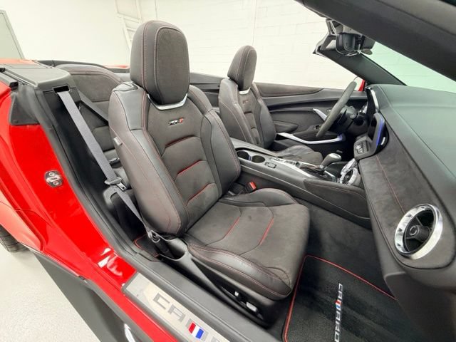 Certified 2023 Chevrolet Camaro ZL1 RWD image 25