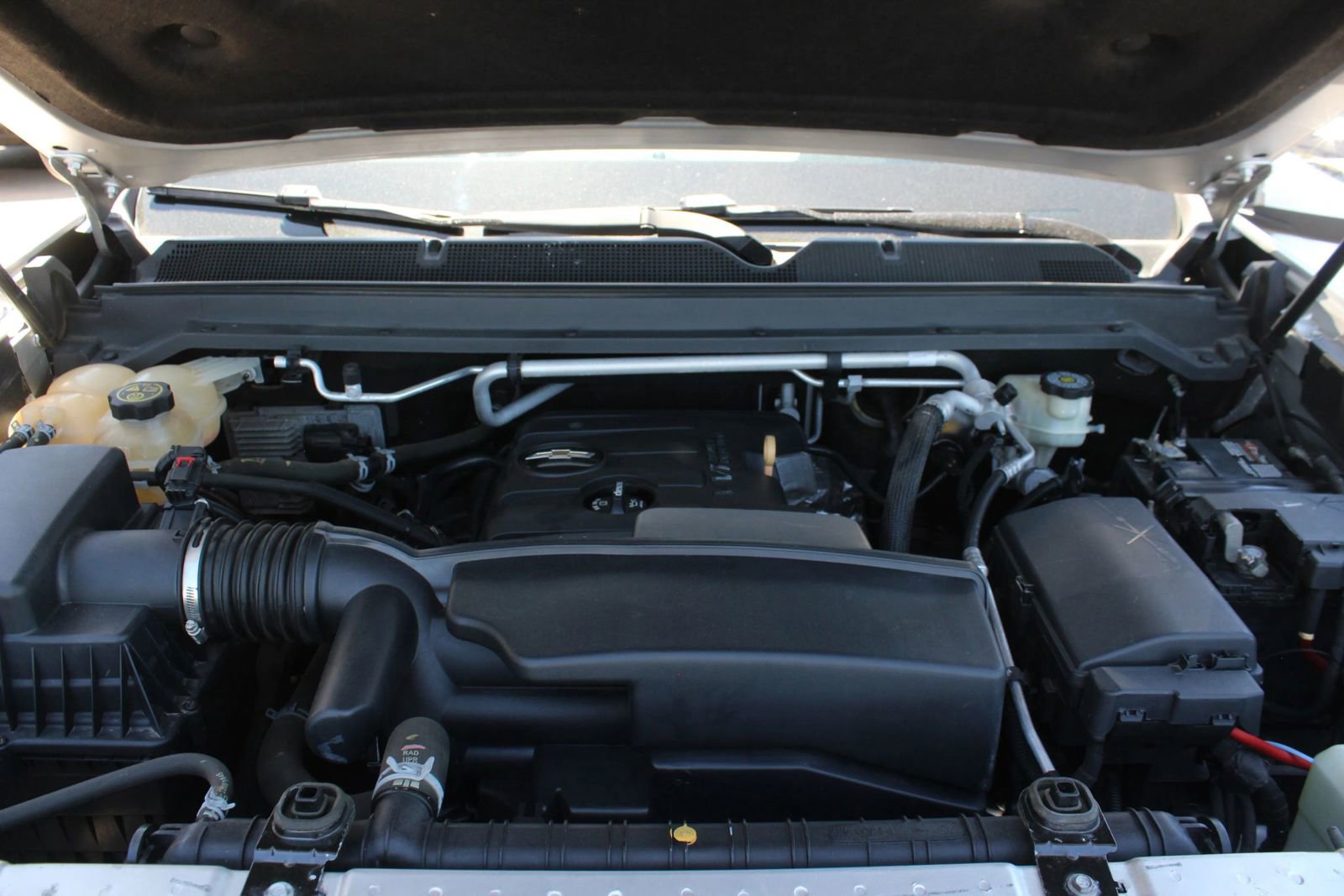 Used 2015 Chevrolet Colorado LT w/ Luxury Package RWD image 29