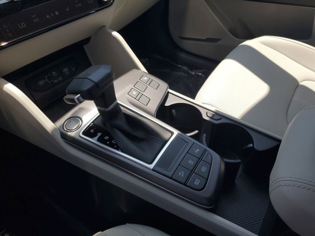 New 2026 Kia Sportage EX FWD image 19