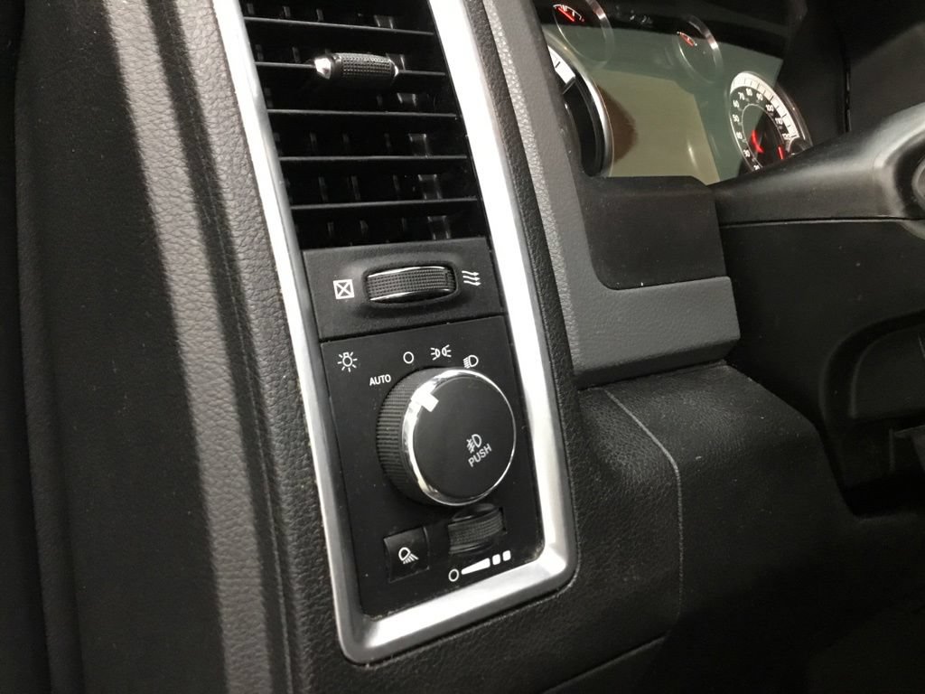 Used 2017 RAM 1500 Big Horn AWD/4WD image 10