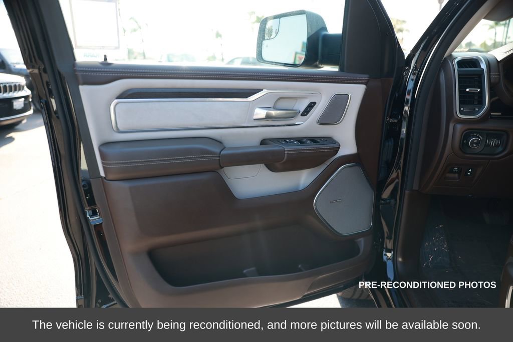 Used 2025 RAM 1500 Laramie image 16