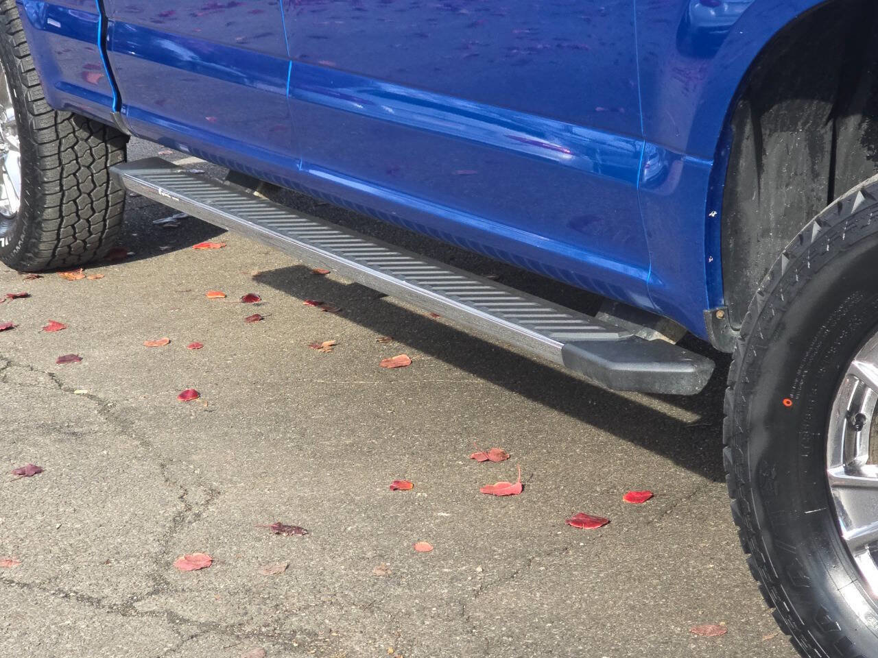 Used 2015 Ford F150 XLT w/ Equipment Group 301A Mid image 17