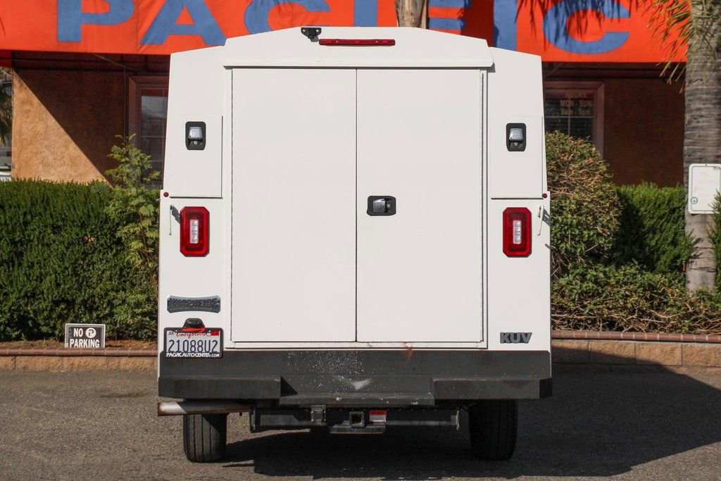 Used 2019 Chevrolet Express 3500 w/ Power Convenience Package image 7