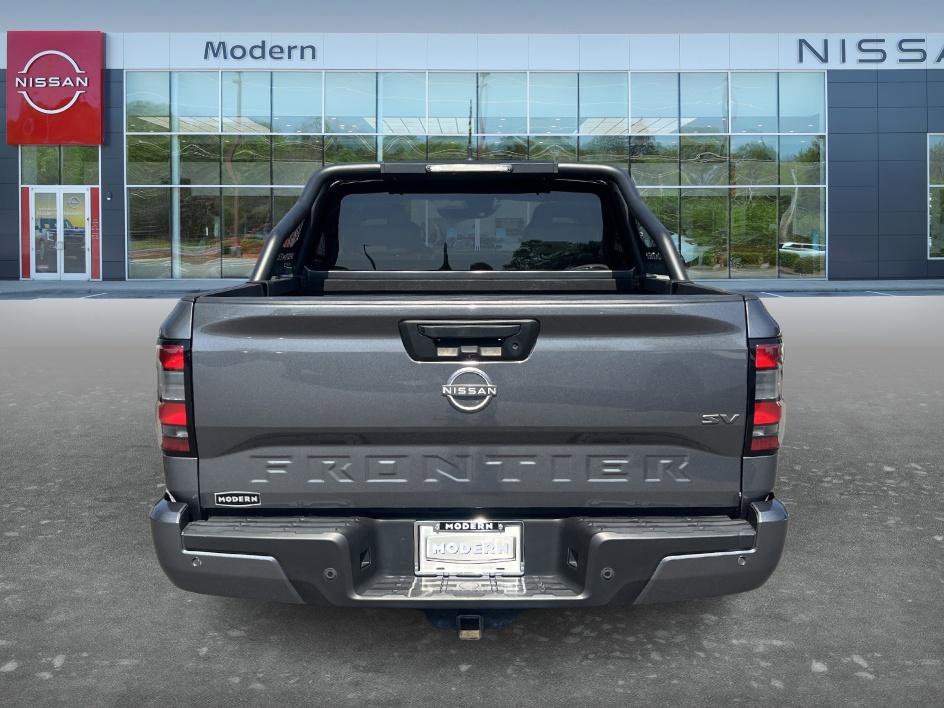 Certified 2022 Nissan Frontier SV w/ Technology Package RWD image 6