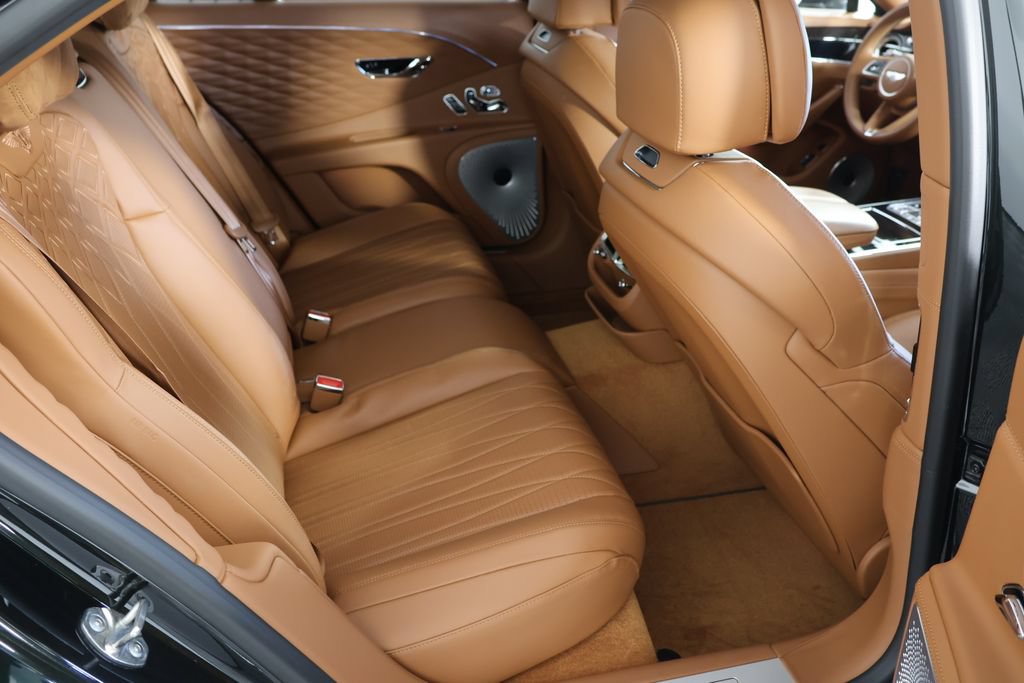 Used 2021 Bentley Flying Spur W12 w/ First Edition Specification AWD/4WD image 22