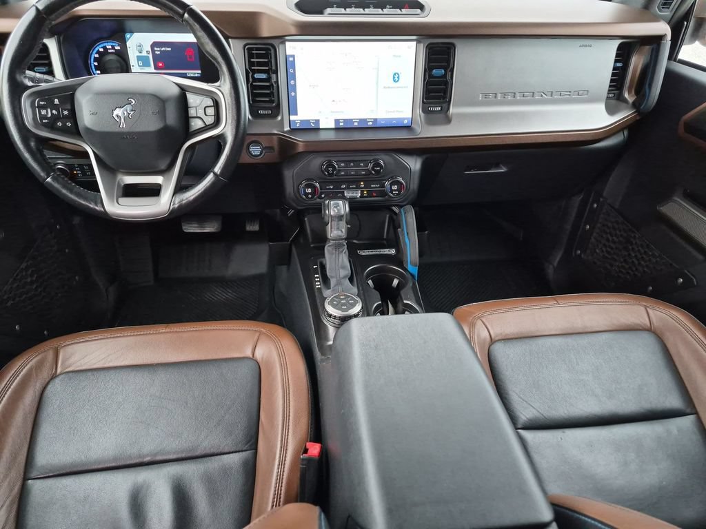 Used 2021 Ford Bronco Outer Banks w/ Sasquatch Package AWD/4WD image 16